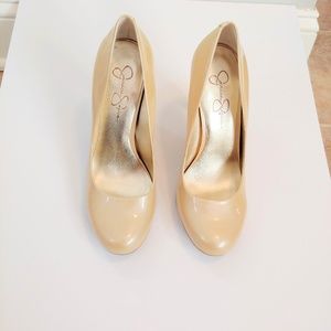 jessica simpson caprielle high heel